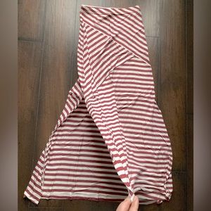 Small Charlotte Russe skirt with slit